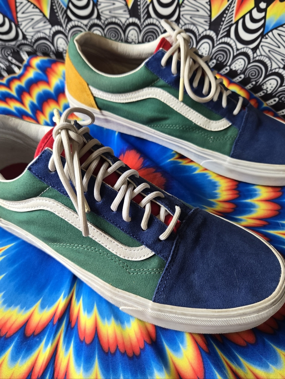 Vans Men's Blue & Green Suede Old Skool Sneakers - Picture 2 of 6